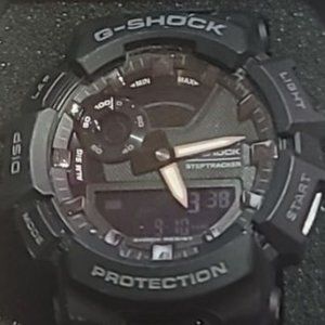 Black Mens Casio Gshock GBA900 WR20bar Wristwatch 200m Water Resist Shock Resist